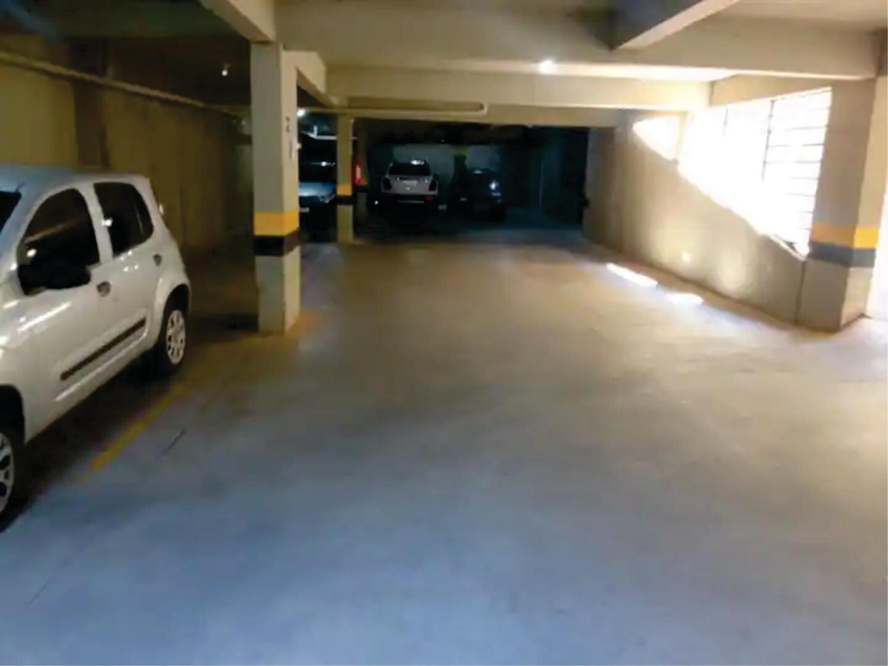 Apto 201 Com Varanda, Self Check-In, Ar, Tv E 14Km Aeroporto Lagoa Santa  Exteriör bild